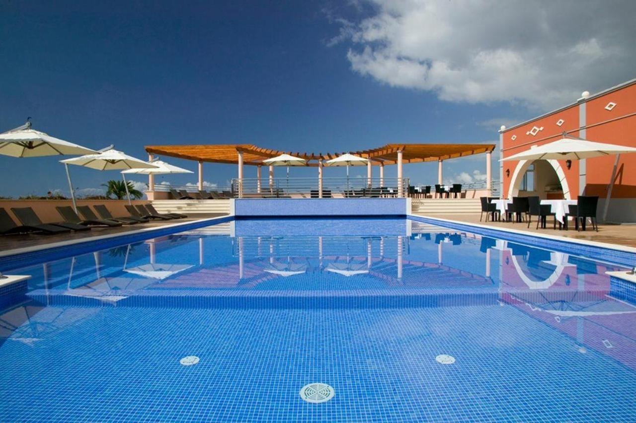 Villa La Terrasse Palheiro Village With Private Pool By Hr Madeira Funchal  Kültér fotó